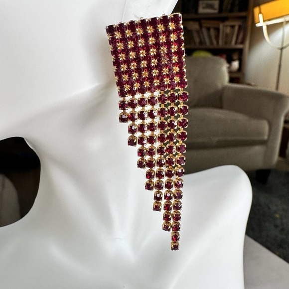 Chandelier earrings cascading imitation ruby fashion jewelry - Picture 7 of 8